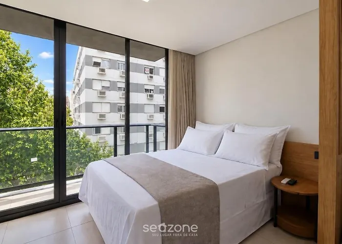 Em Cond. C/ Piscina E Vista Cid. Tbf0609 * Porto Alegre