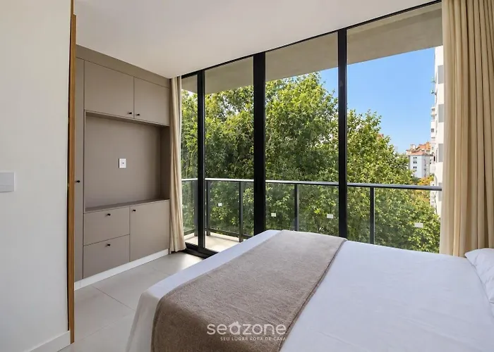 Apartamento Em Cond. C/ Piscina E Vista Cid. Tbf0609